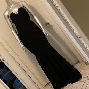 Designer Fatma Yildiz Mermaid Cut Maxi Dress